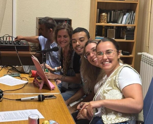 técnicas do cri visitam a radio formiga