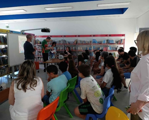 Uma Viagem ao Mundo do Ramiro Rex na Semana Cultural da Escola Básica da Ribeira